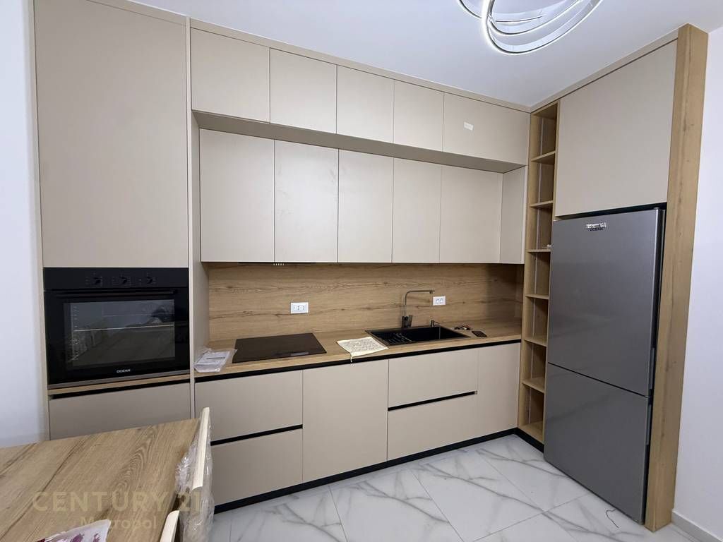 AFFITTASI APPARTAMENTO 2+1+2, RESIDENZA AURA, LAPRAKË!