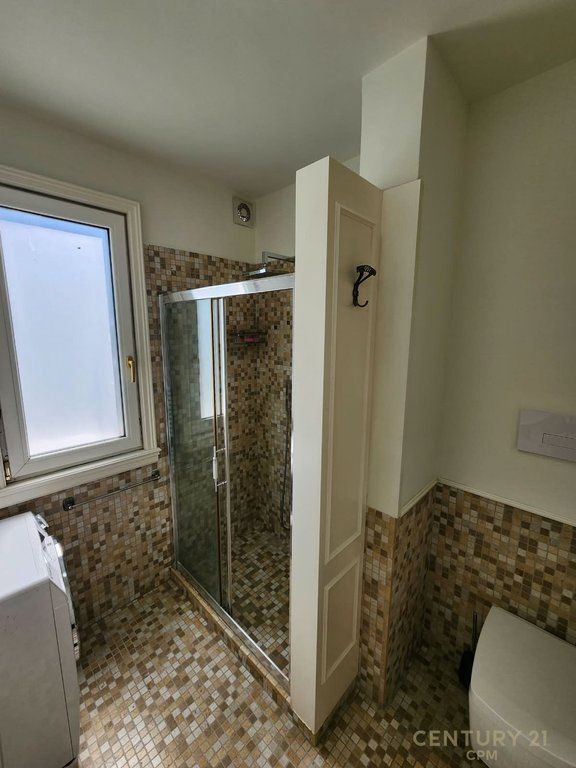 Appartamento 2+1+2 in affitto a Piazza Willson 1600€ | 120 m² 1.600 € /Mese