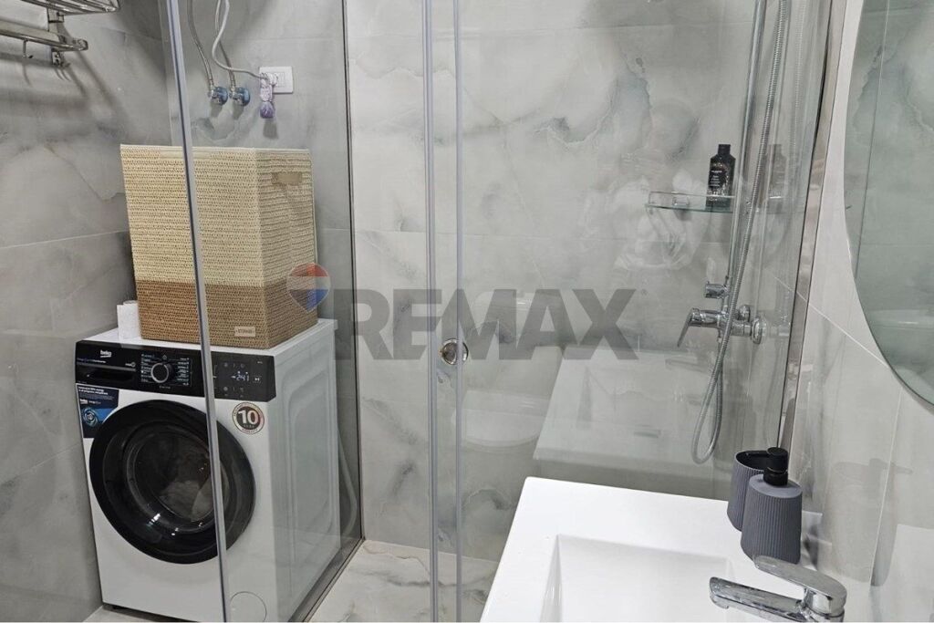 Apartment 2+1 for rent at Pazari i Ri!