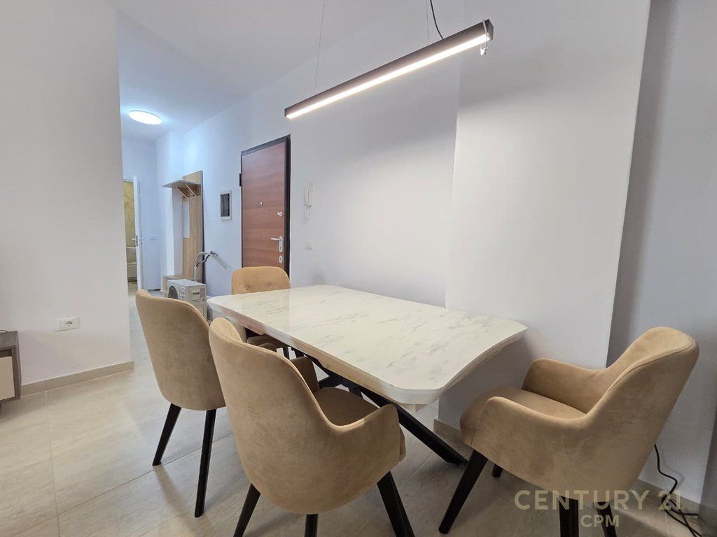 APARTAMENT 2+1 ME QIRA NE LAPRAKE!