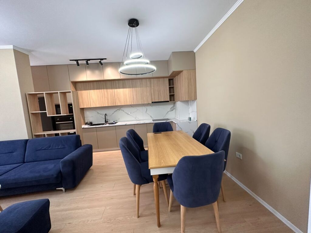 Apartament per qira 2+1+parkim ne Selite cmimi 600 Euro