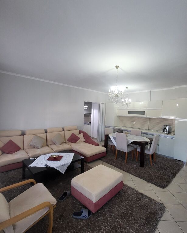 🏡 SHITET APARTAMENT 3+1 – RRUGA E KAVAJËS | MUNDËSI ME KREDI