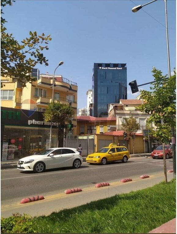 Apartament - Për Shitje - Selvia, Tiranë(ID: 530411001-1470)