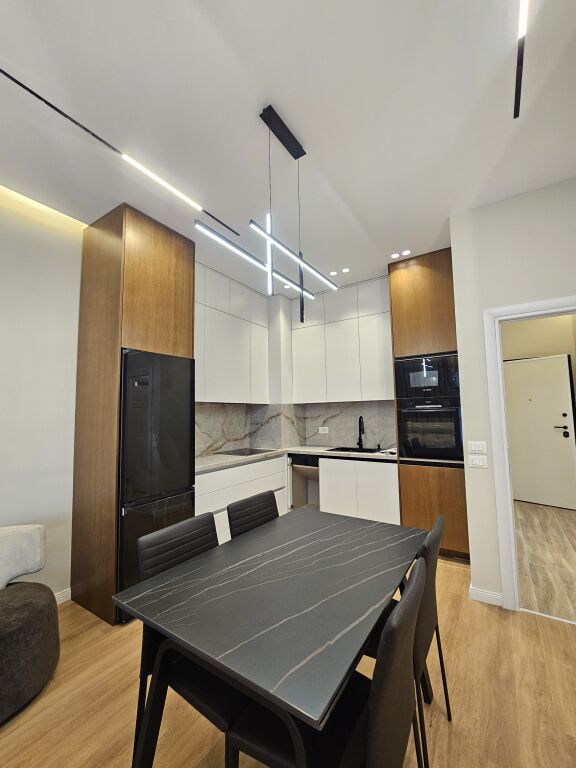 FOR RENT APARTMENT 1+1 – SQUARE 21 price 1000 euro,  📍 Square 21 Complex, Tirana