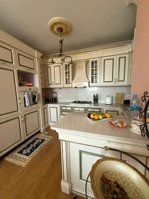 Apartament 2+1+2 per qira, Ish-Stacioni i Trenit !