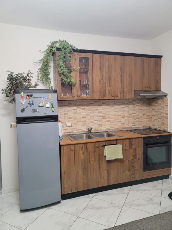 APPARTAMENTO IN AFFITTO 1+1 VIA ELBASAN 60.000 LEKE
