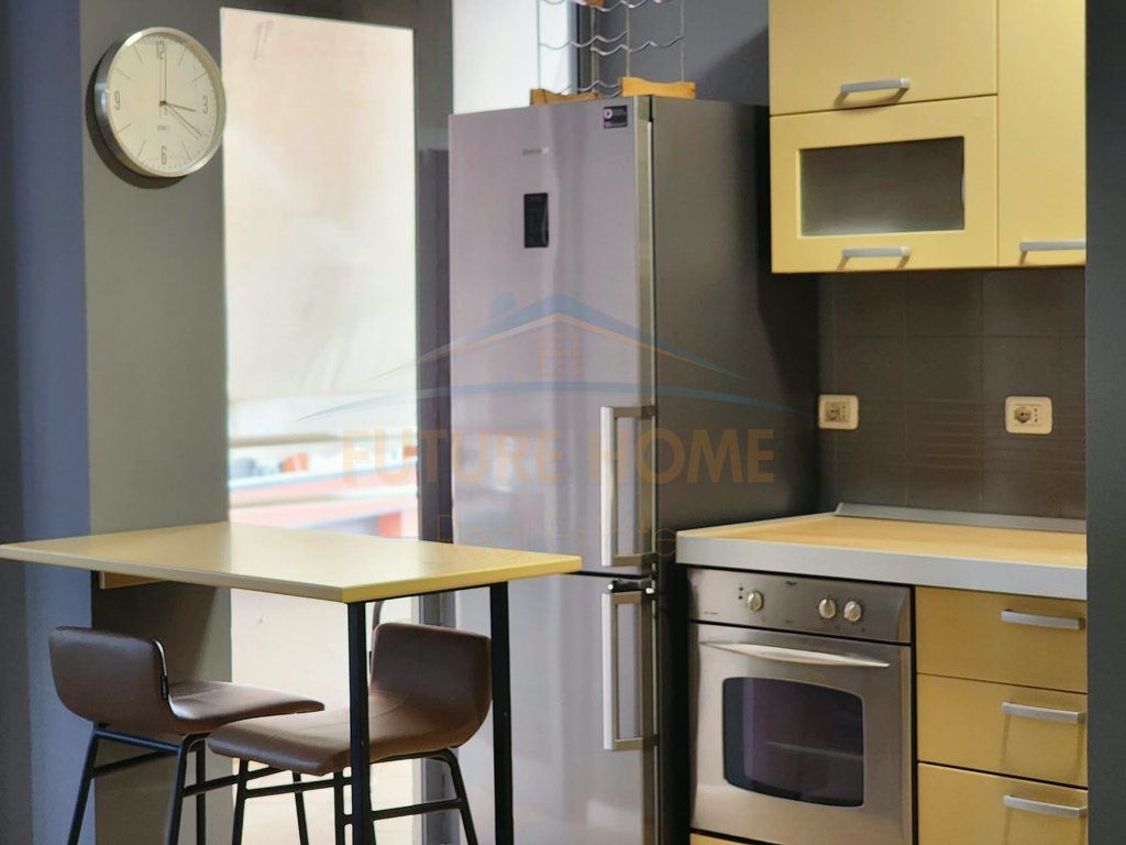 Qira, Apartament 2+1+2, Qender, Tiranë.