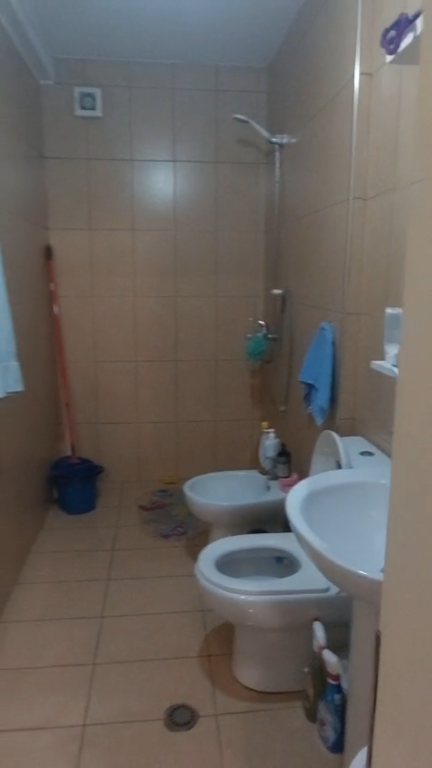 Apartament 1+1 per shitje tek Terminali Pallatet e Verdha !