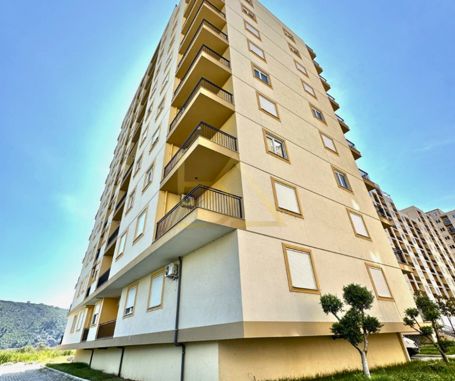SHITET APARTAMENT 2+1 – SHËNGJIN