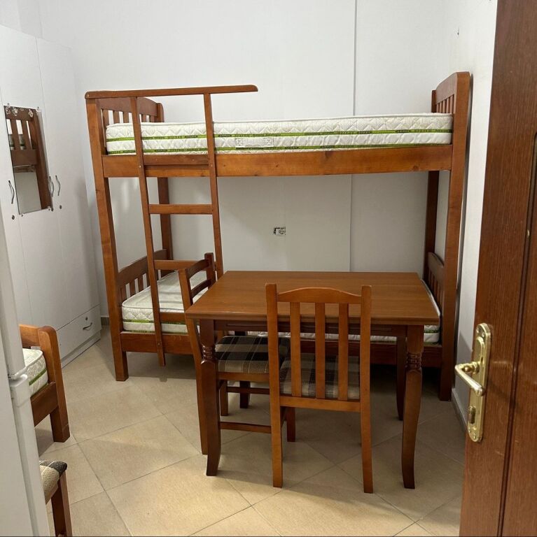 Monolocale in affitto- Economico- Via Elbasan- Tirana