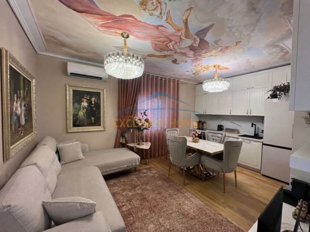 Qira, Apartament 2+1, Myslym Shyri.