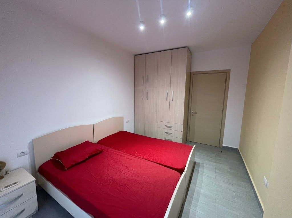Apartament 1+1 me qira – Rrethi i Astirit !