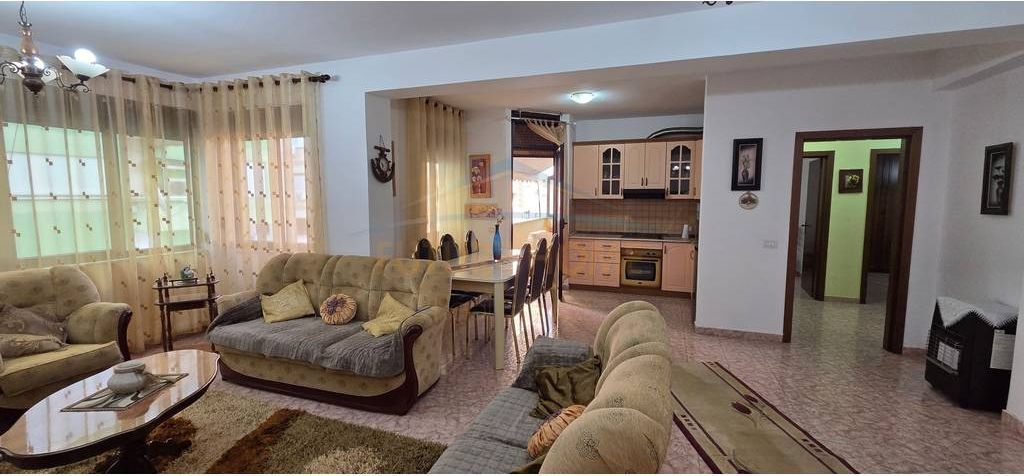 Apartment 2+1+2 for rent, Bllok