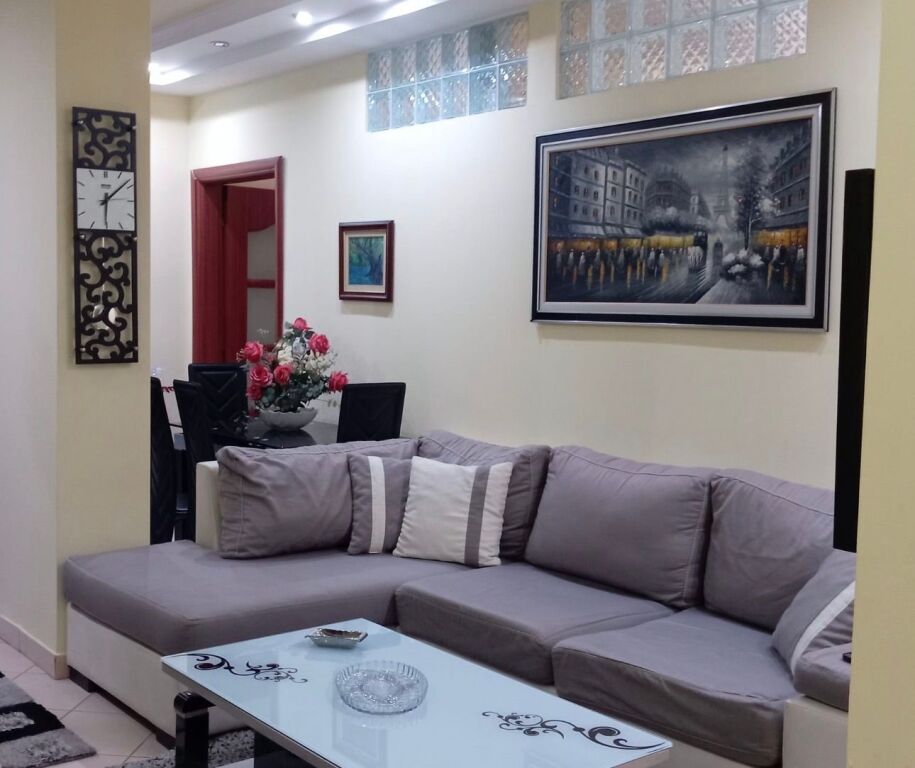Apartament me qera 3+1 perballe Delijorgjit