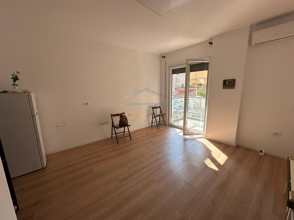 In affitto, Studio, Tregu Çam, Tirana 600 €