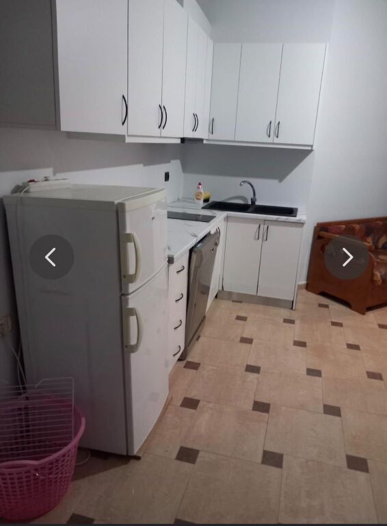 Affitto | Apartament 3 + 1 | Rruga Rrapo Hekali | 700 €/mese