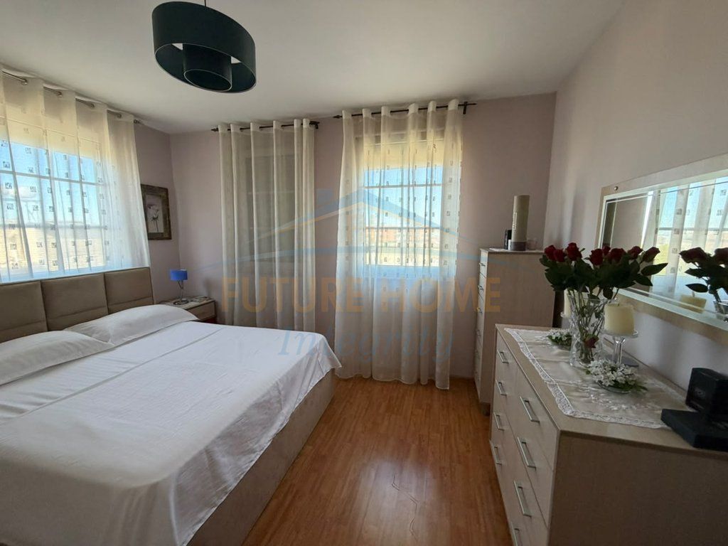 Vendesi in vendita, Appartamento 2+1, Via di Dibrë, Tirana.