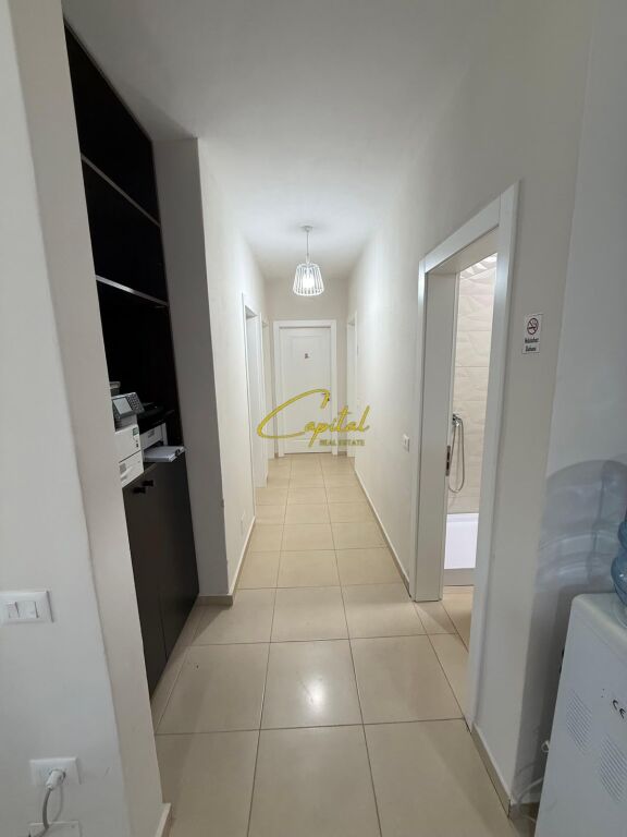 UFFICIO IN AFFITTO 120 M2 EX PARCO 120.000 LEKE