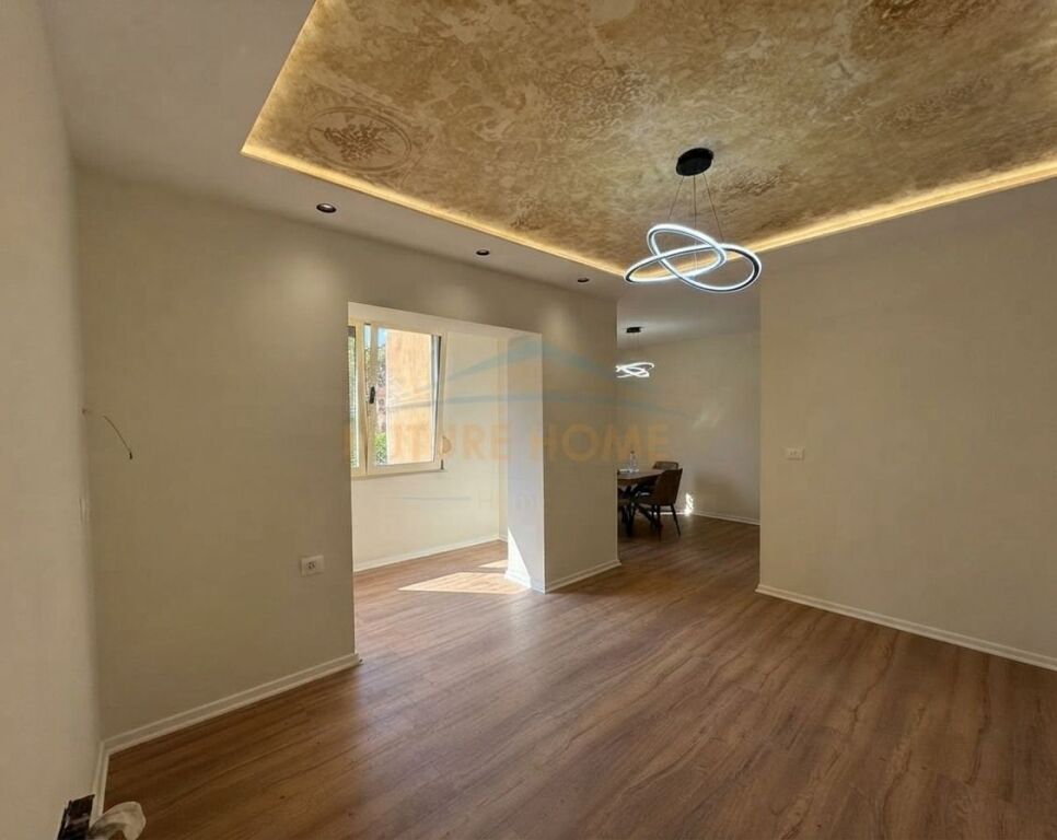 Shitet , Apartament 1+1 , Asim Vokshi , Tirane