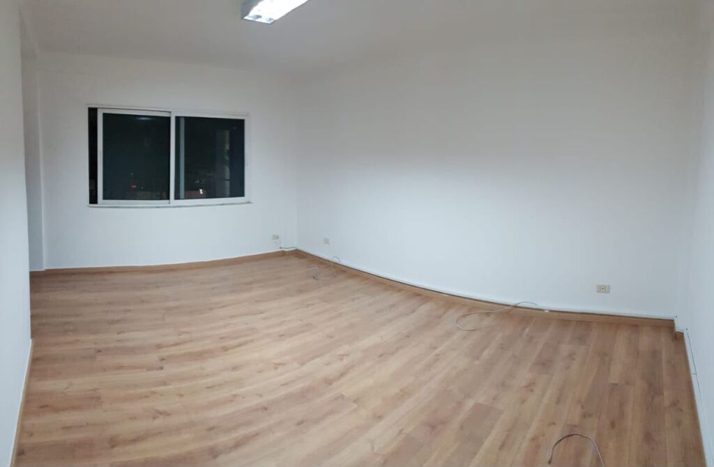 OFFICE FOR RENT 117 M2 BLLOK 100,000 LEKE