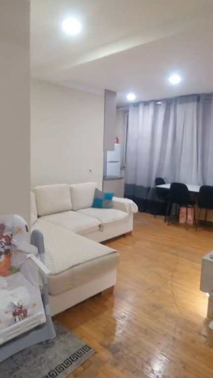 Apartament 1+1 per shitje tek Terminali Pallatet e Verdha !