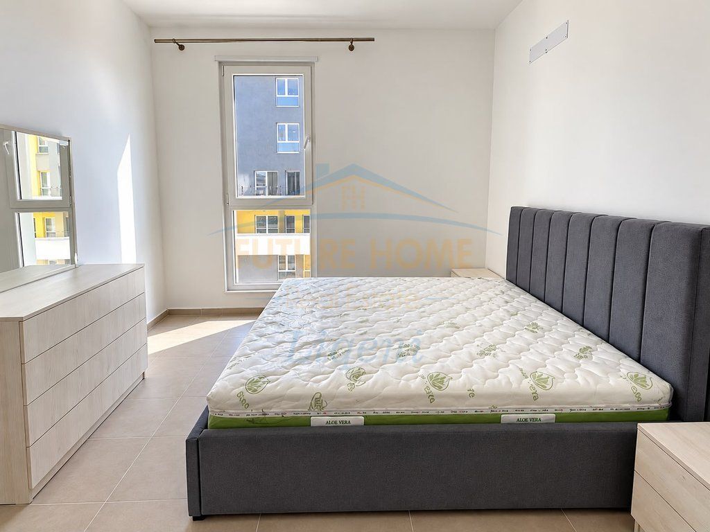 Apartament 2+1 për shitje, pranë QTU tek Kompleksi Univers City
