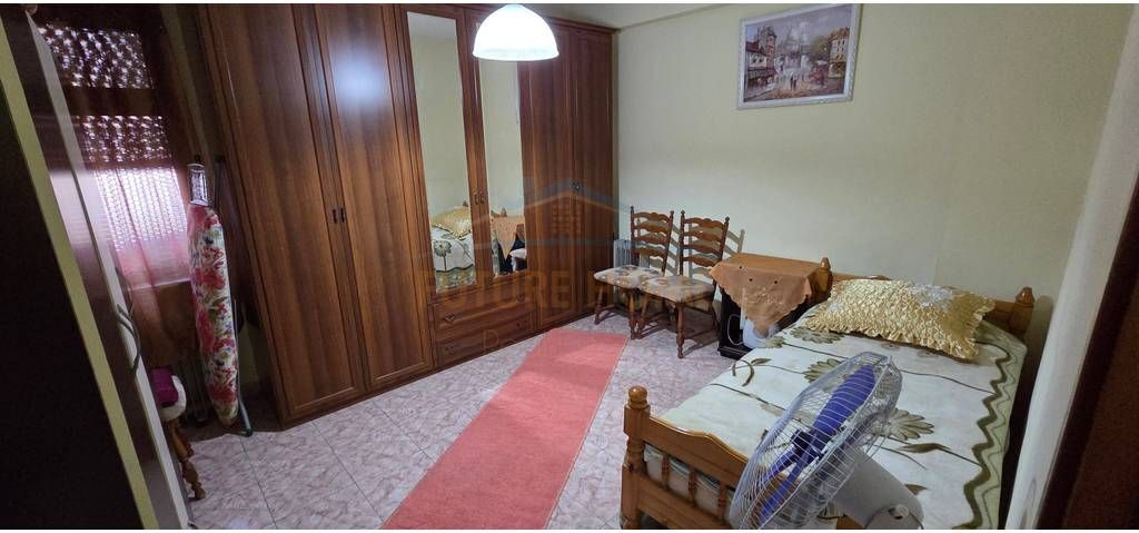 Apartment 2+1+2 for rent, Bllok