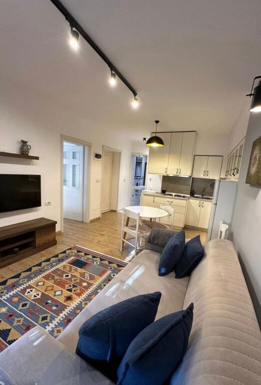 Affittasi Appartamento 1+1+1 con Balcone