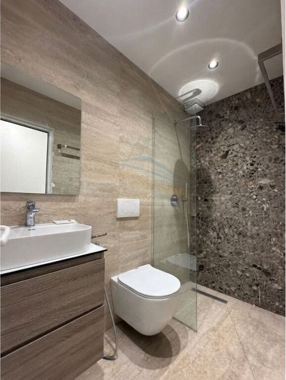 Shitet , Apartament 1+1 , Asim Vokshi , Tirane