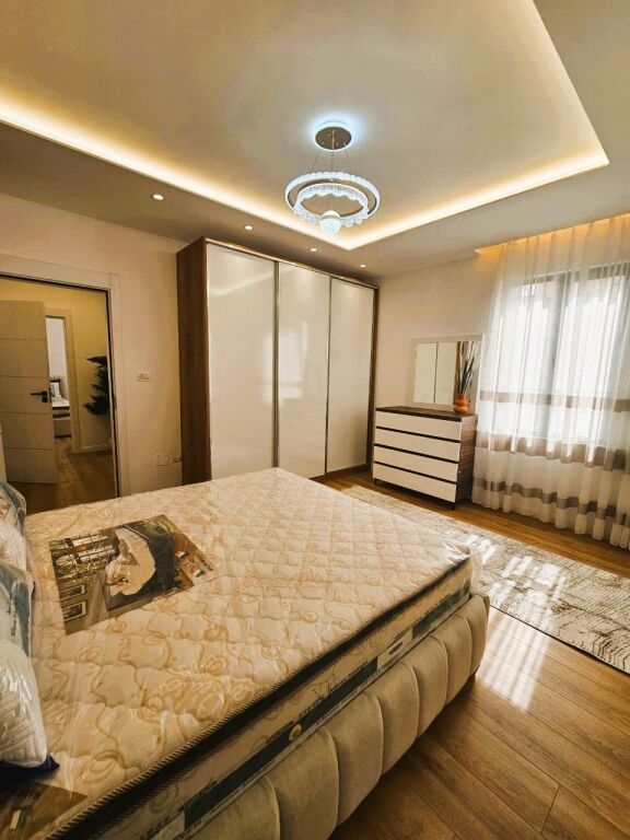 🏡VENDESI APPARTAMENTO 2+1+2 – PALAZZO CON FRECCIA