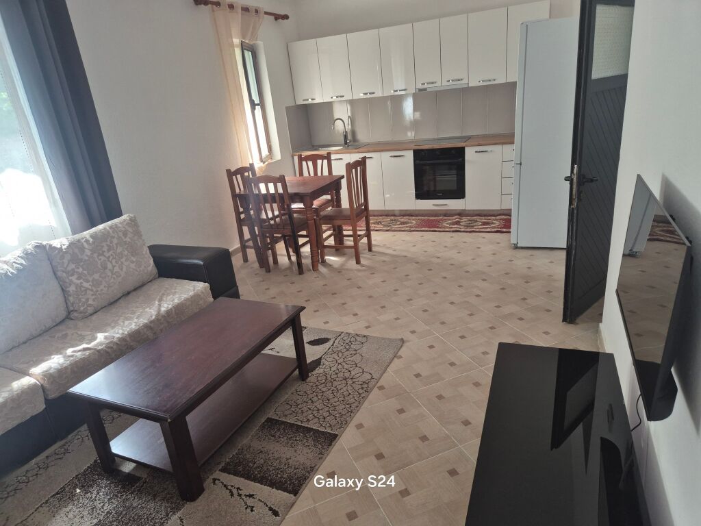 Affittasi casa privata 1+1