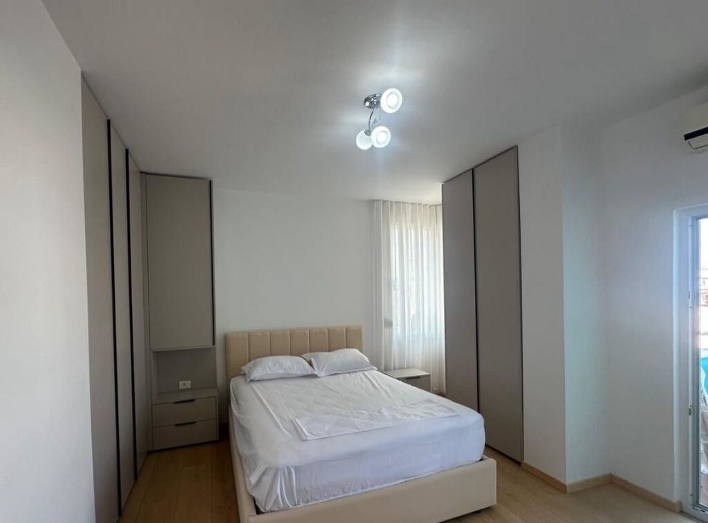Apartament me qira 2+1+2 Rruga e Elbasanit