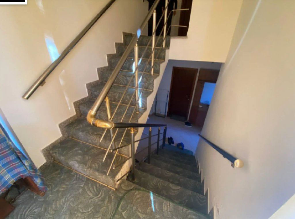 FOR SALE 2-STORY VILLA MALI ROBIT GOLEM