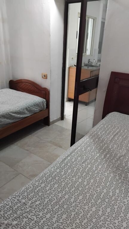 Jepet Me Qera Apartament 1+1