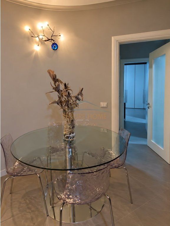 Rent, Apartment 2+1+2, Paris Commune, Tirana. BLL73736