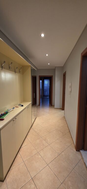 Apartament te komuna 2+1+2+2 ballkone