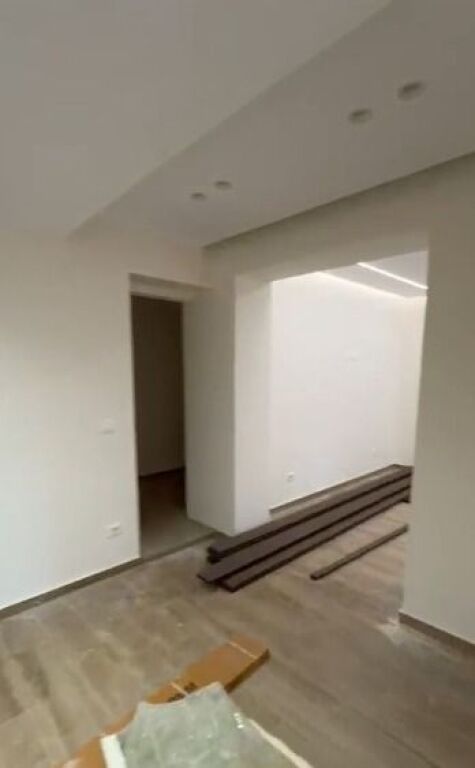 Qera | Ambjent Biznesi | Tregu Elektrik | 1200 €/muaj