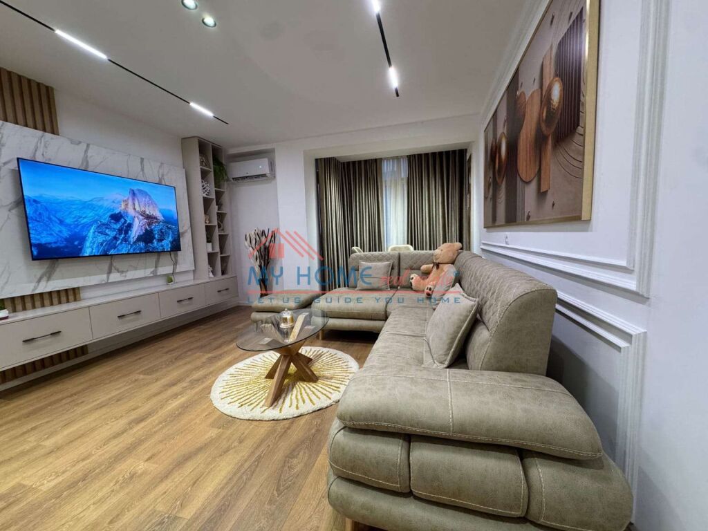 Apartament 1+1 Me Qera tek 21 Dhjetori ne Tirane