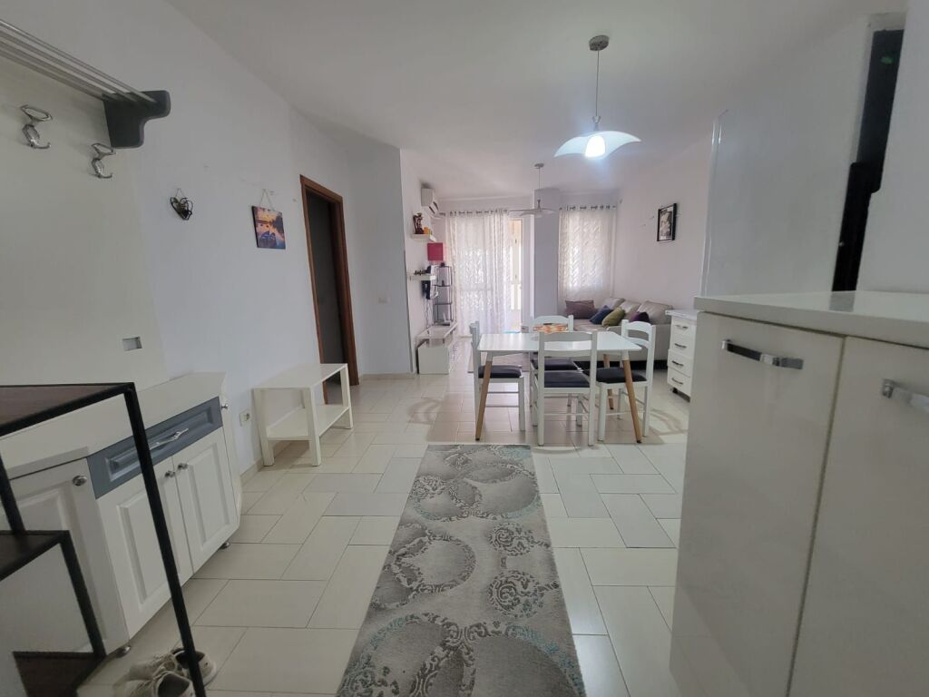 Apartment 2+1 for rent Yzberisht