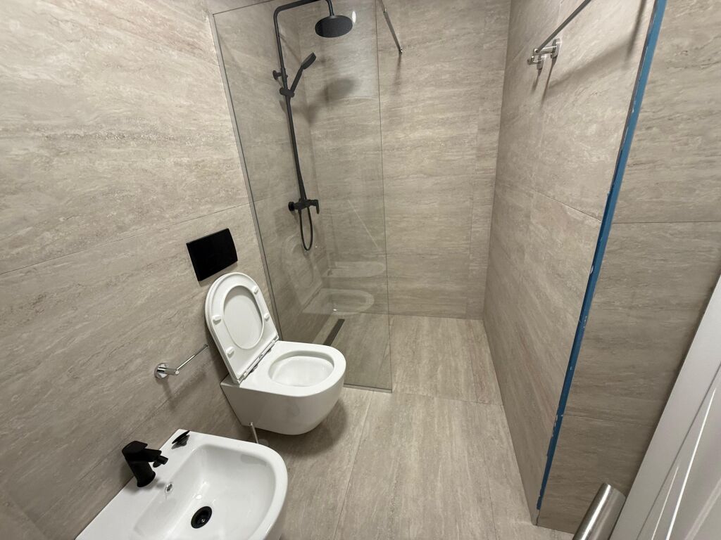 For Rent Apartment 2+1+2 + Storage | Lake View