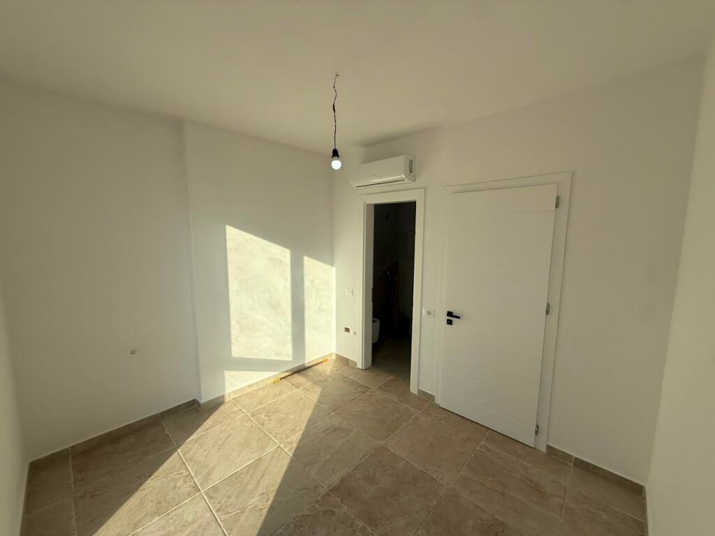 Office for Rent 2+1 Near Pharmacy 10 (ID BZ21057) Tirana