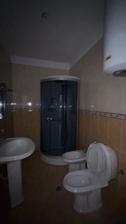 Shitet Apartament 2+1+2 ne Fresk, Rruga Muhamed Deliu