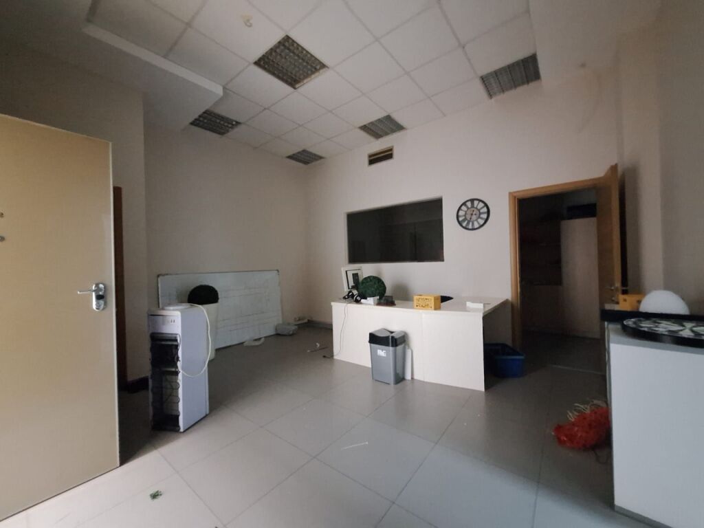 Jepet me qira ambjent zyrash tek Rruga e Bogdanëve