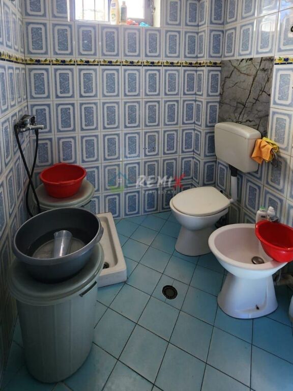 🏡 SHITET APARTAMENT 2+1 – MUNDËSI KONVERTIMI NË DYQAN! 🔑