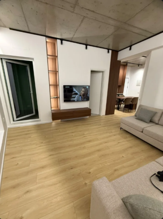 Apartament 2+1 me Qira te Ali Demi Tirane