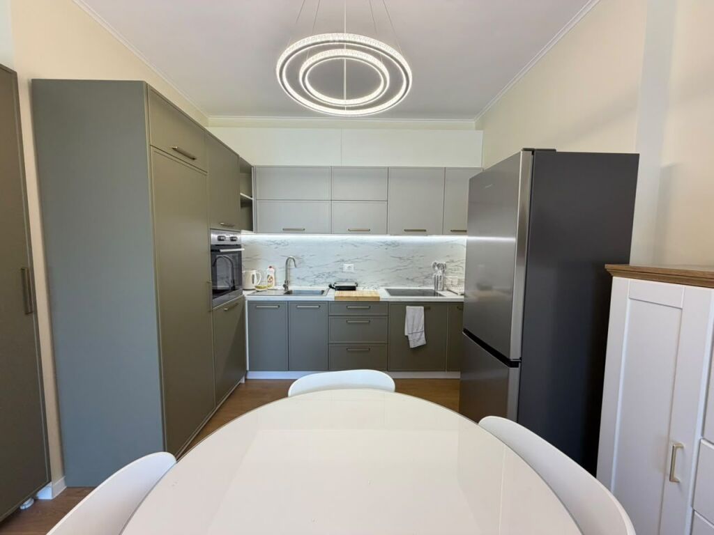 Qera, Apartament 2+1+2 , Porcelan , Tiranë.