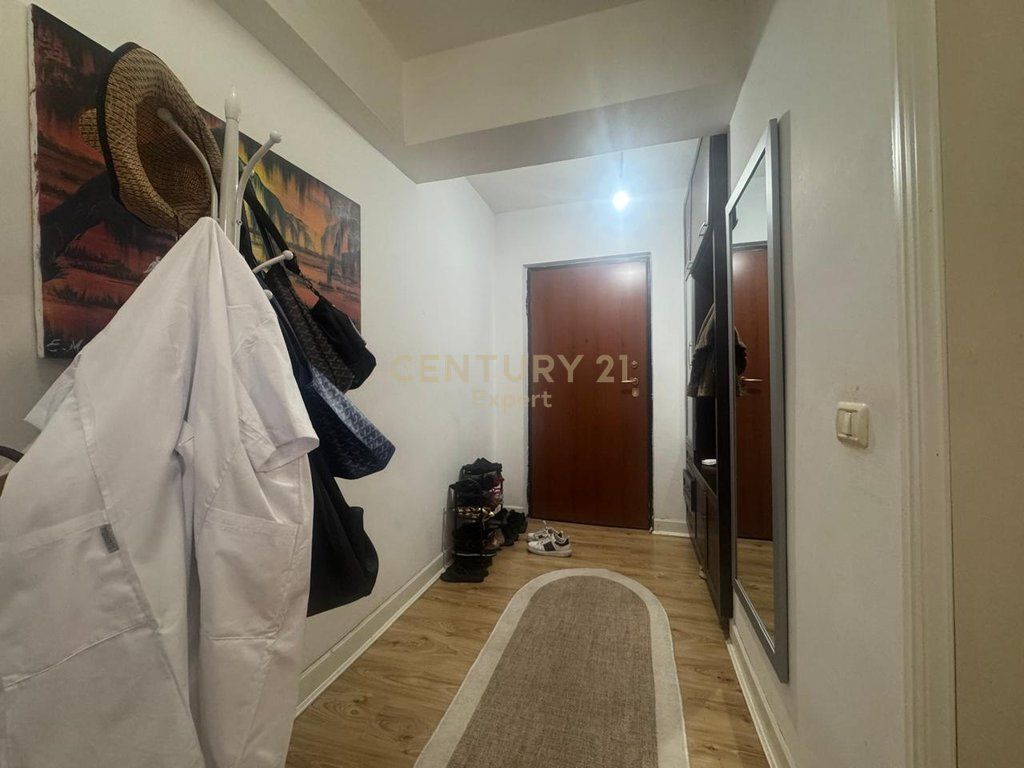 SHESIM APARTAMENT 2+2+2 PRANE BRRYLIT !!!