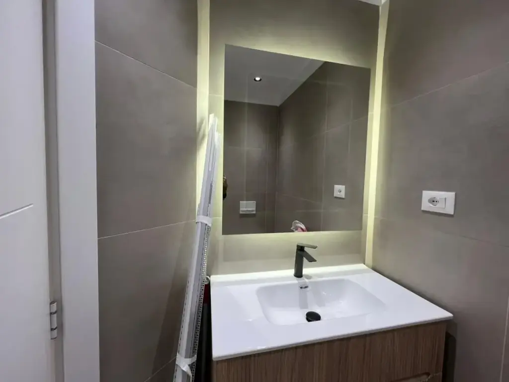 Apartment 2+1+2 for sale, Zogu i Zi, Roundabout !
