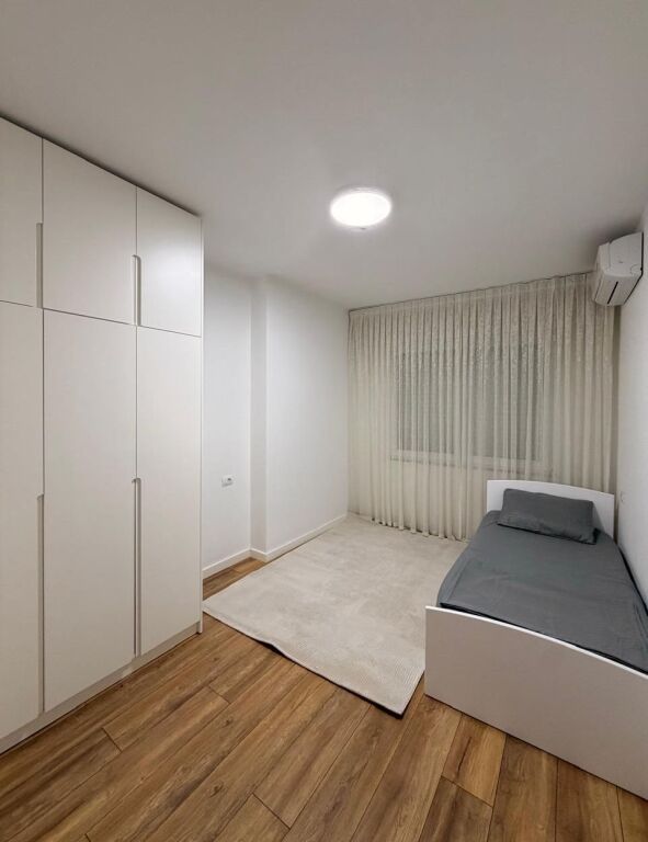 For rent 2+1+1 Astir near Rotonda 600 thousand lek