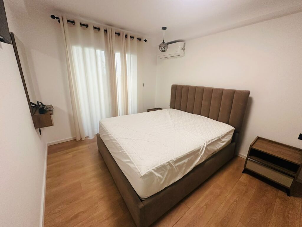 For rent 1+1 Dibra Street 500 thousand lek